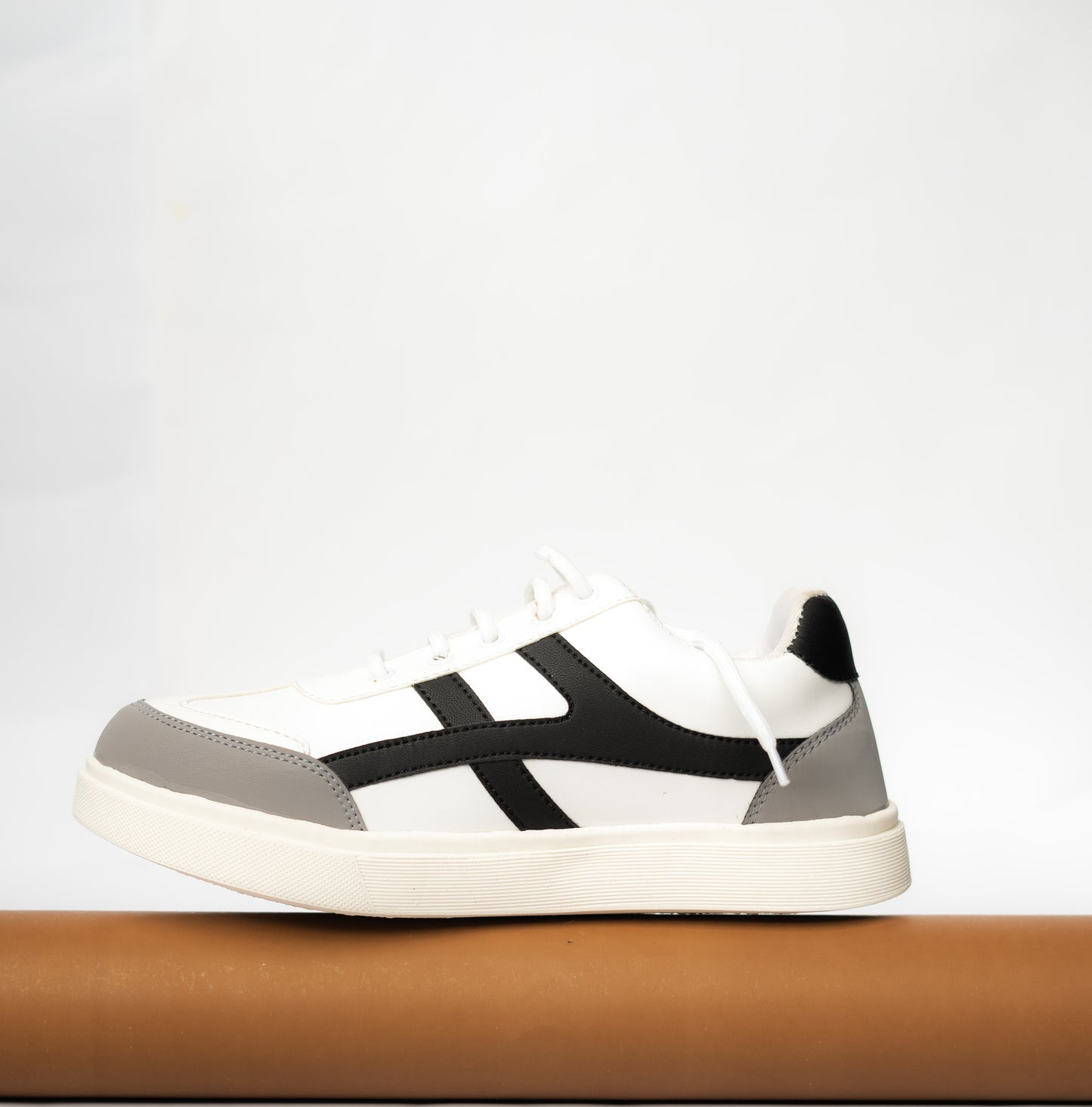 Grey And Black Sam Sneakers